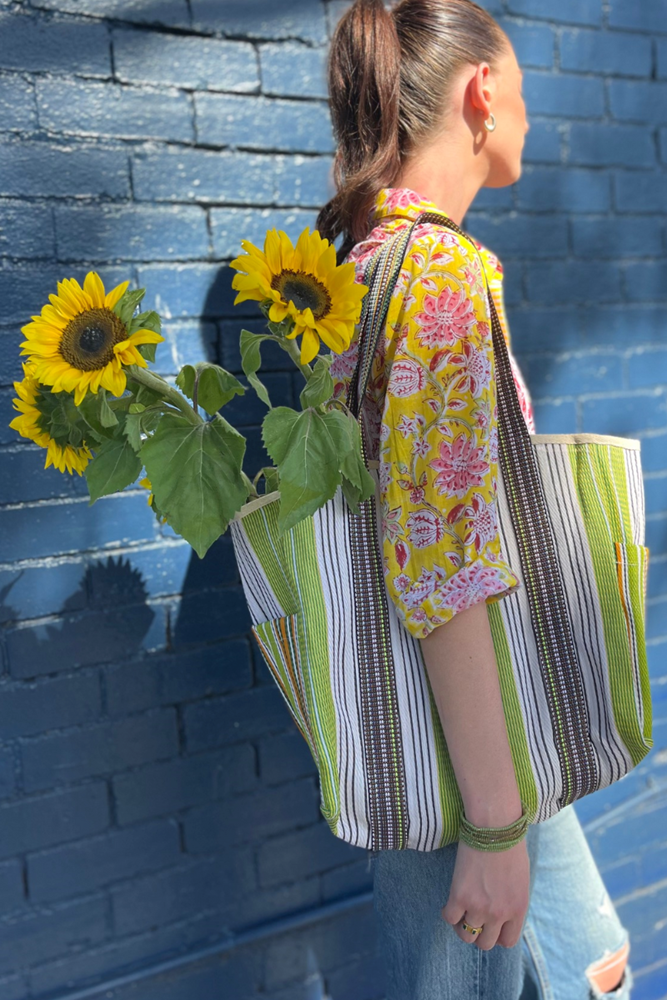 Shop Pink & Charcoal Pocket Market Bag - Origen Imports