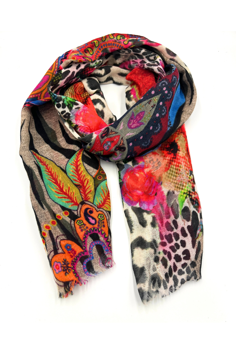 Shop Boronia 100% Wool Scarf by Bel Eve - Origen Imports