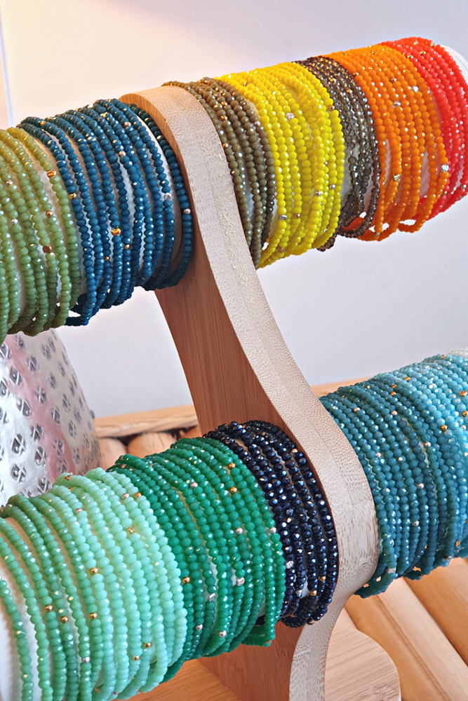 Shop Joyo Crystal Stretch Bracelet - Origen Imports