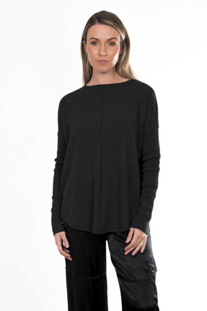 Shop PRE-ORDER // Queen Essential Curved Hem Crew Pullover By Bridge & Lord - Origen Imports