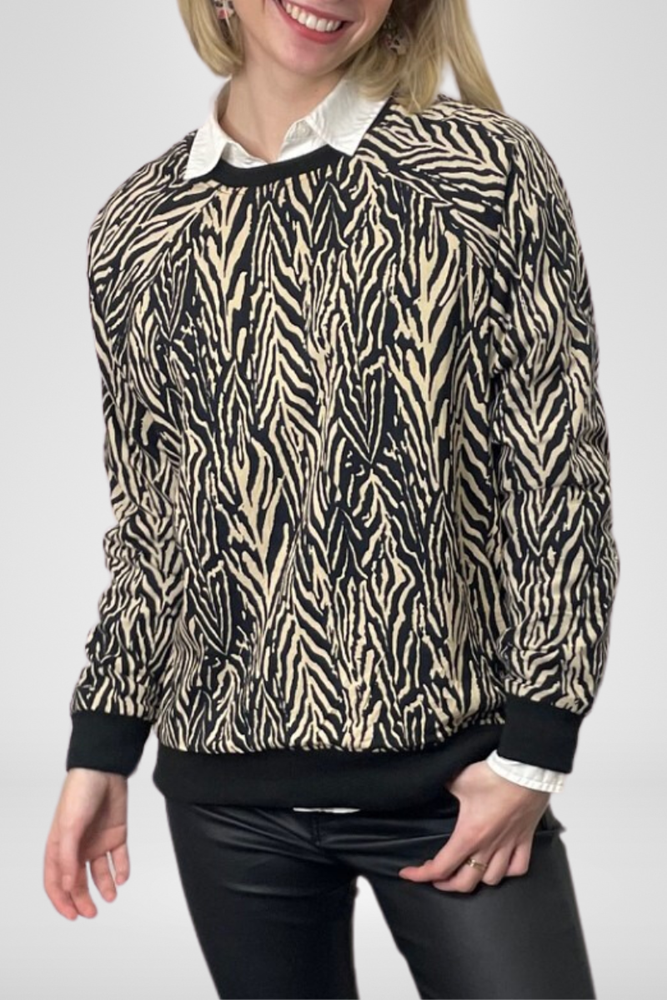 Shop Chloe Velvet Reversible Top By Pixi Carnival - Origen Imports