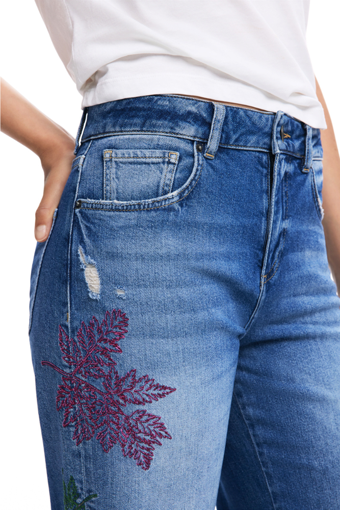 Embroidered Culotte jeans by Desigual