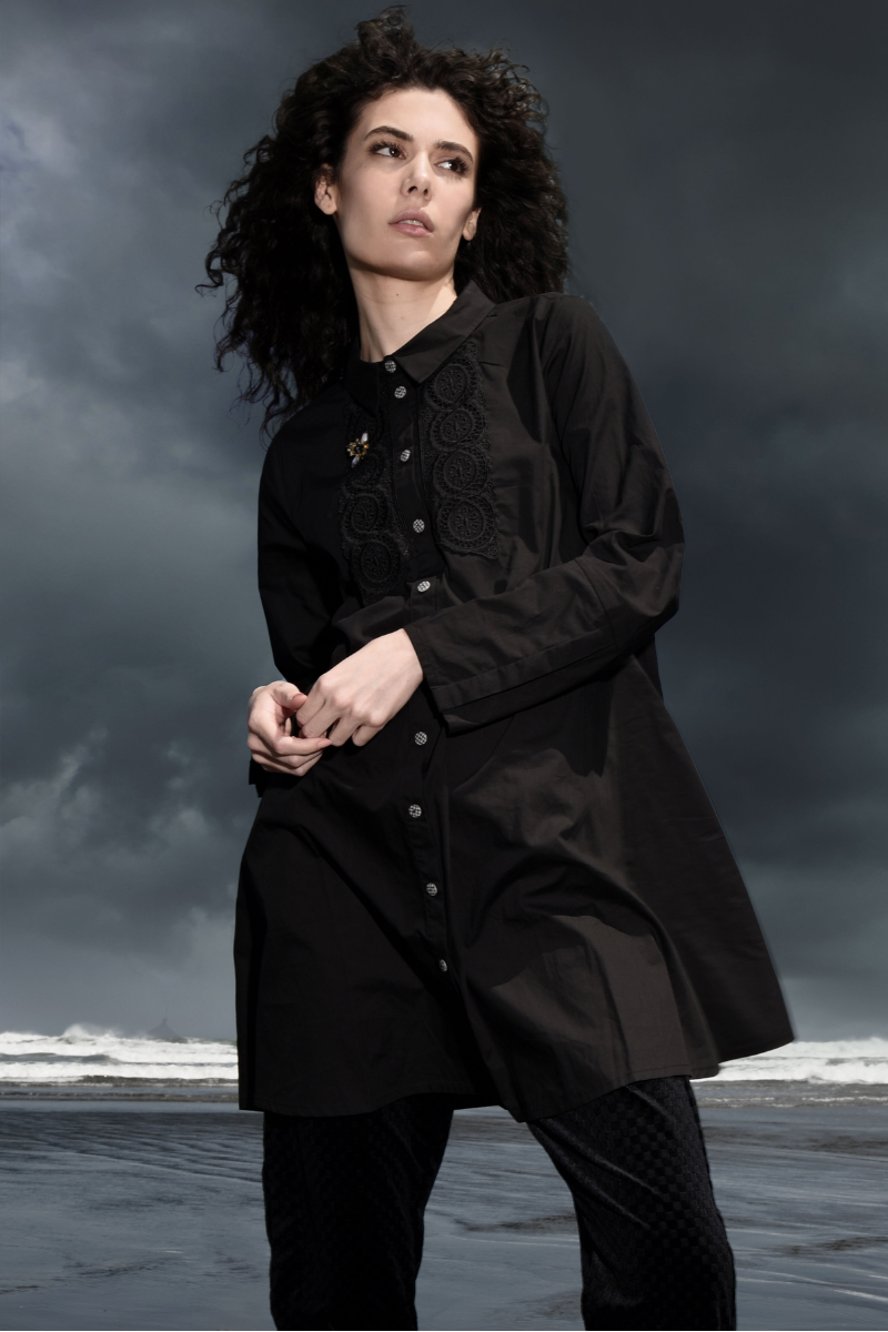 Shop Fall From Lace Shirt By Curate By Trelise Cooper - Origen Imports