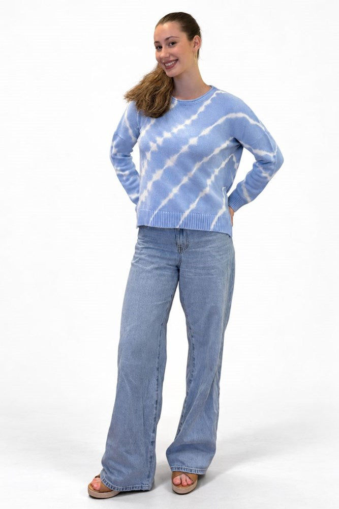 Isla Diagonal Tie Dye Sweater - Light blue