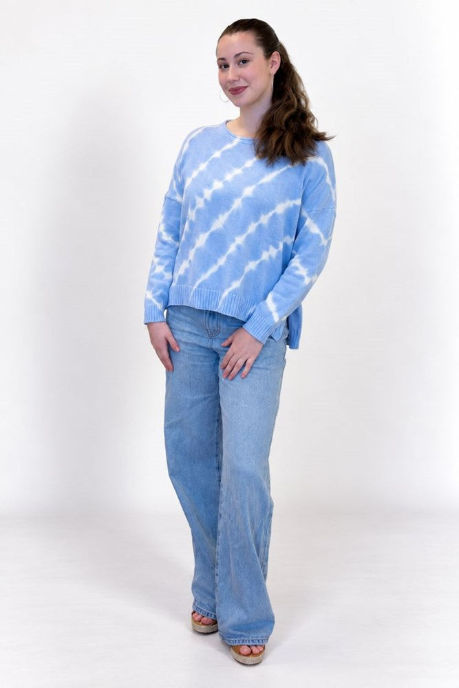 Isla Diagonal Tie Dye Sweater - Light blue