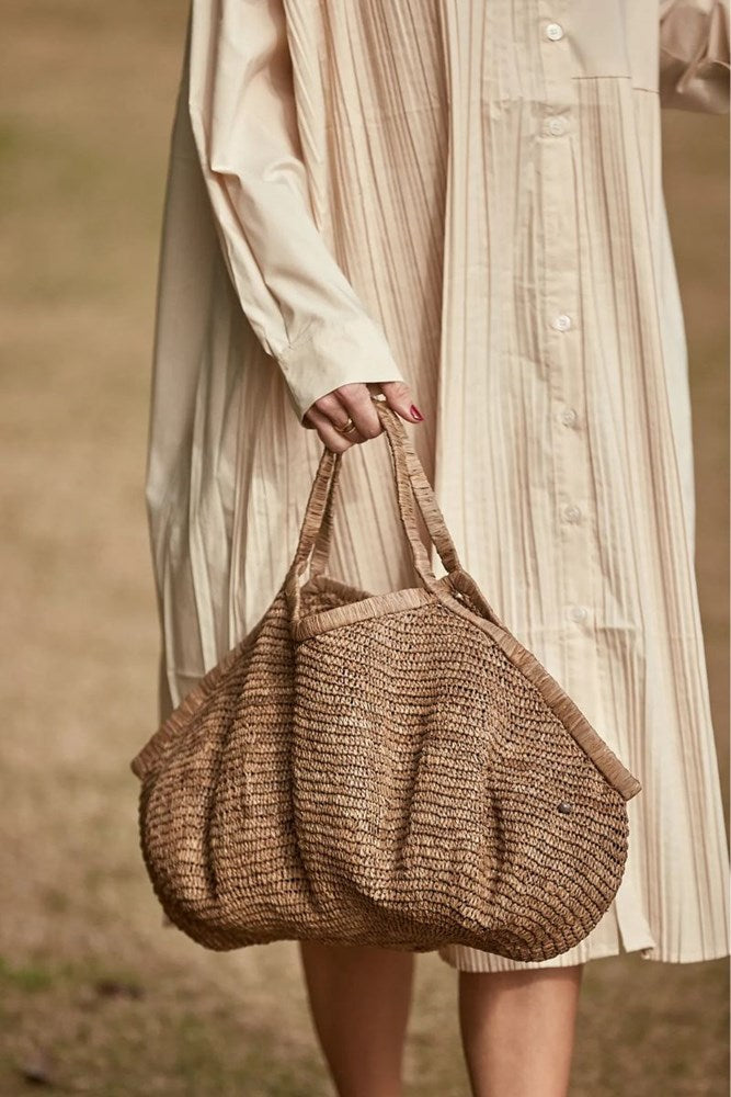 Shop Made in Mada Aina Large Bag - Origen Imports