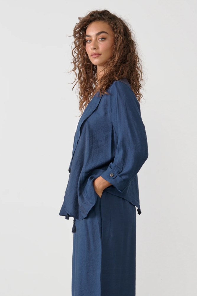 Shop Back Feature Jacket By Caju - Origen Imports