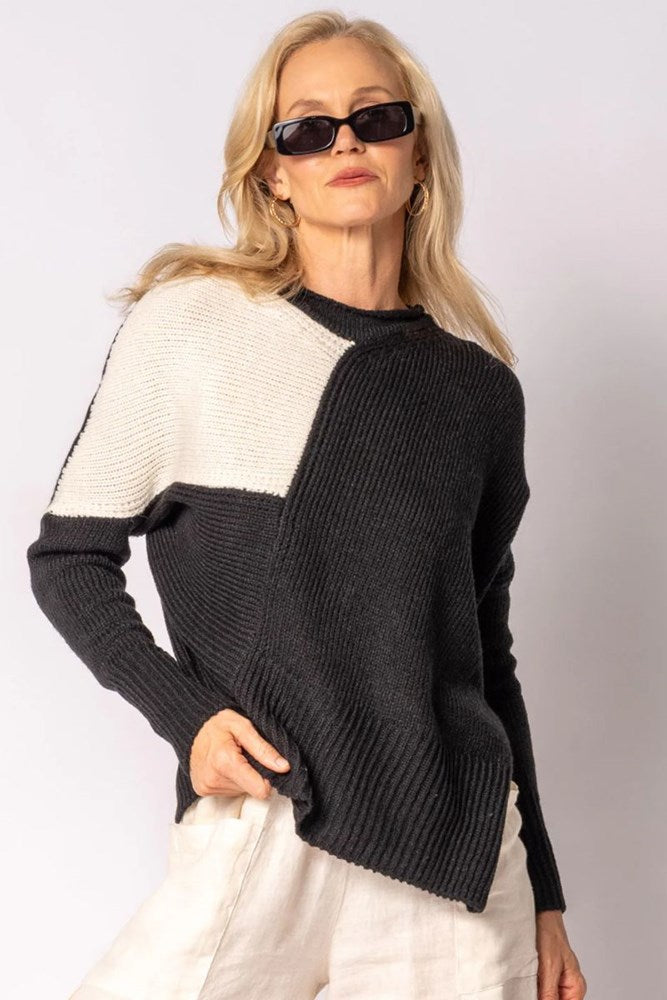 Aleria Knit Top in Onyx