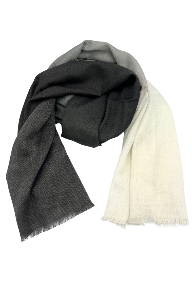 Shop Chapel Grey Wool Scarf by Beleve - Origen Imports
