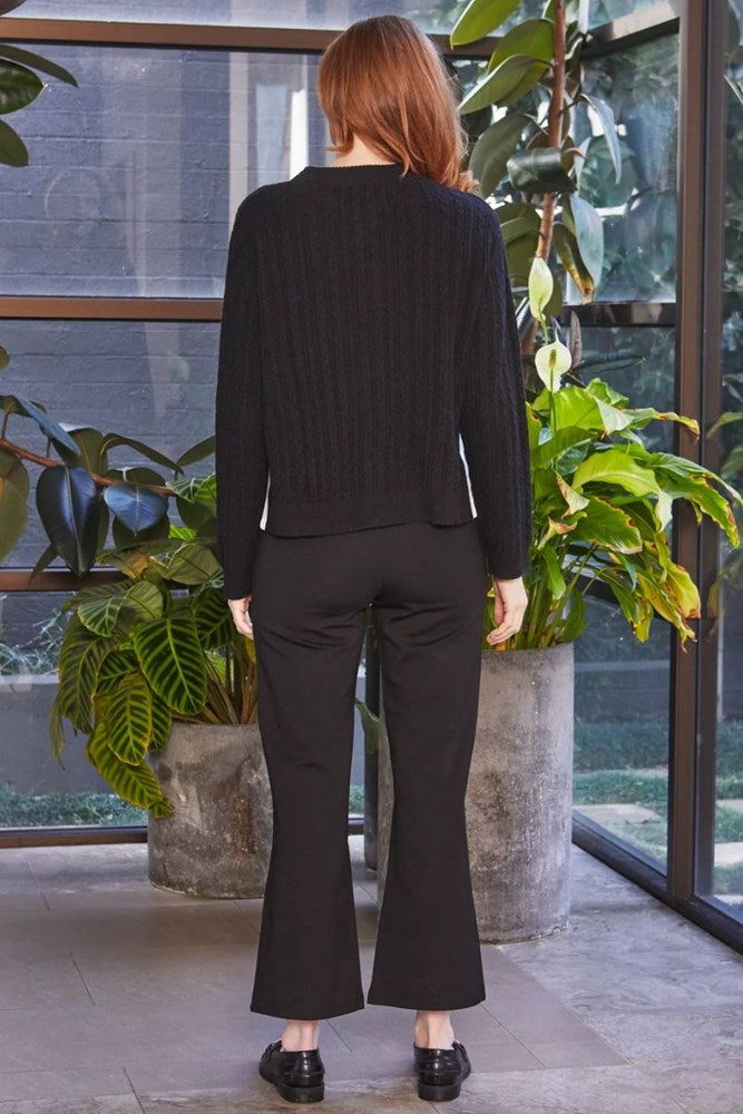 Queensbridge Black Knit