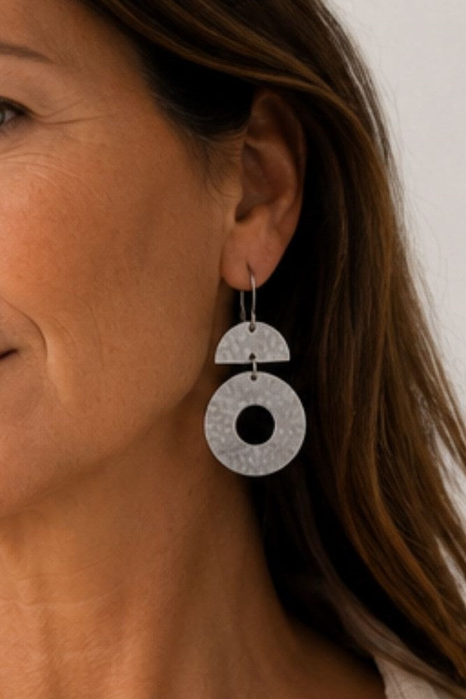 Textured earring in silver